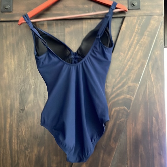 Gottex profile one piece navy EUC - Picture 5 of 9